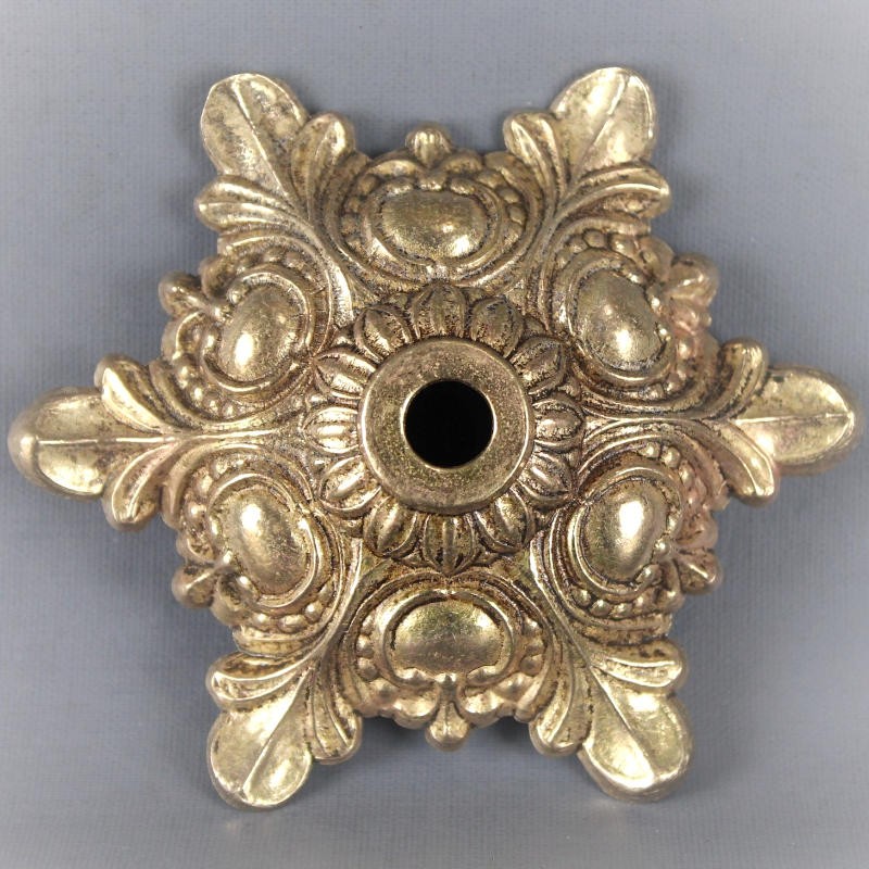 Petite rosace  en bronze diam tre 10 cm pour  lustre  ancien