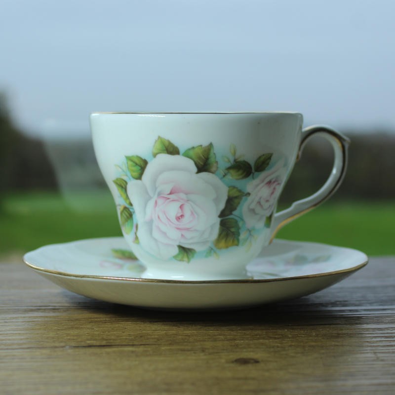 tasse-soucoupe-duchess-england