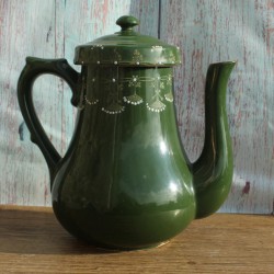 collection-cuisine-vintage-cafetière-terre-cuite-vernissée